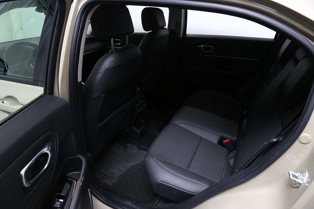 Honda HR-V e:HEV 1,5 i-MMD e-CVT Advance 131hk Aut Serviceavtal 2024