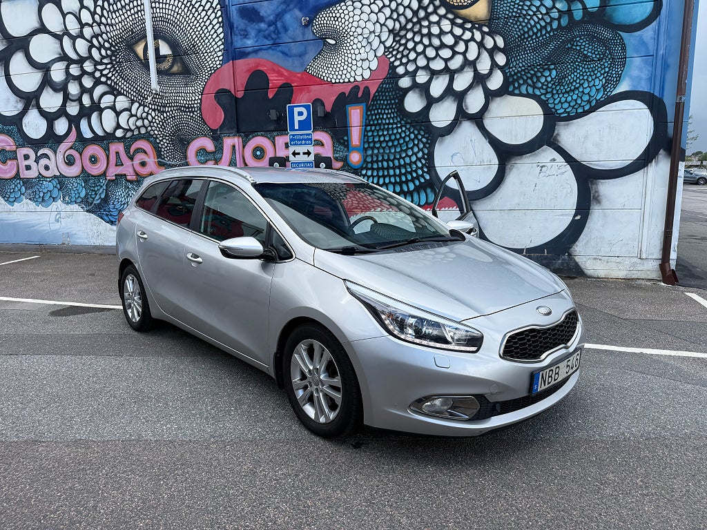 Kia Ceed Ny-servad - 1.6 CRDi EX Comfort - Dragkrok