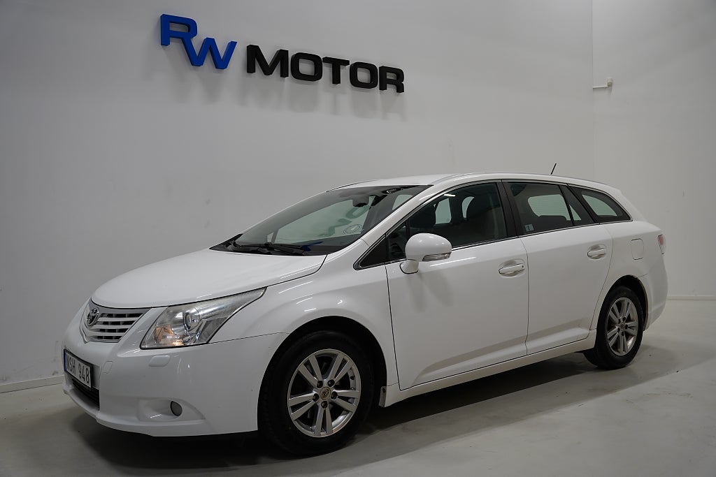 Toyota Avensis Kombi 1.8 147hk Business Nybesiktad
