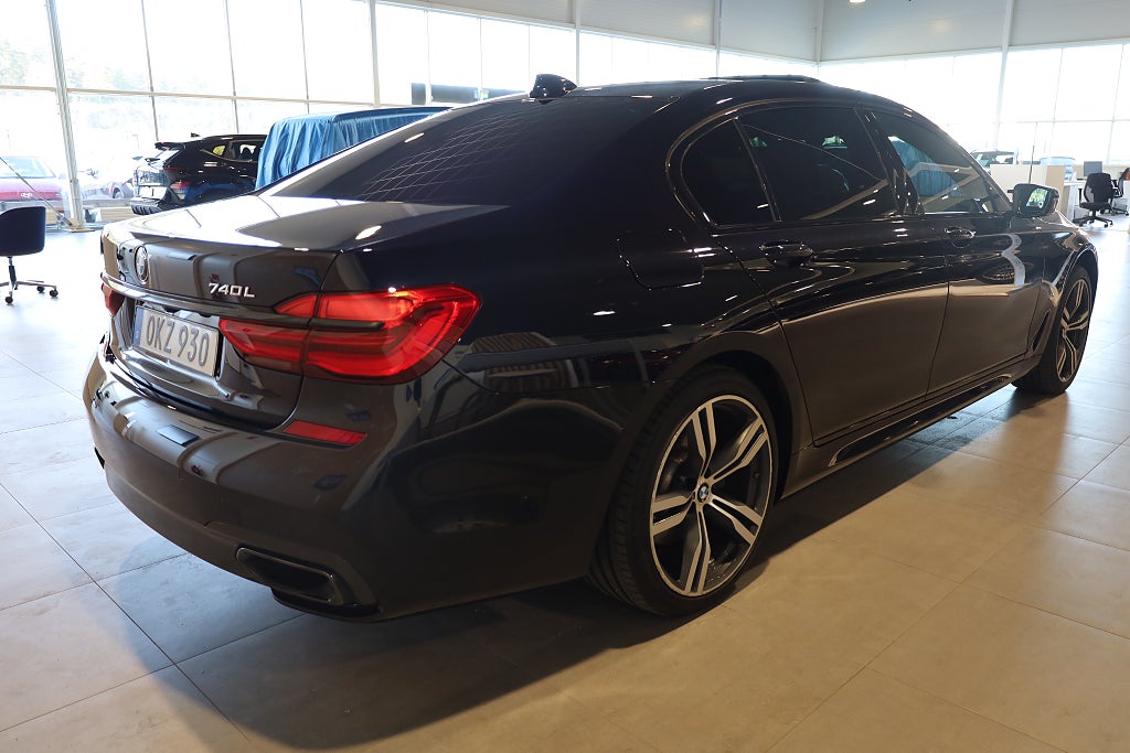 BMW 740 Le xDrive M Sport B&W Pano 360 Navi HuD Softclose Laser 2017