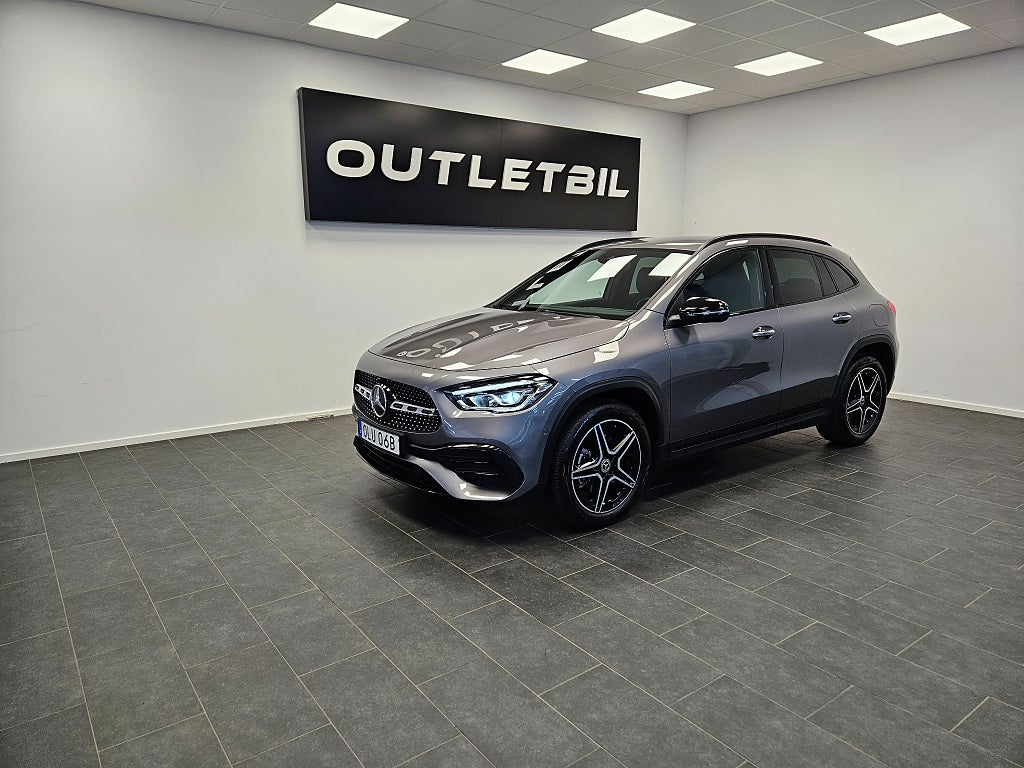 Mercedes-Benz GLA AMG Line 250 e 218hk 8G-DCT Värmare Navi Backkamera 