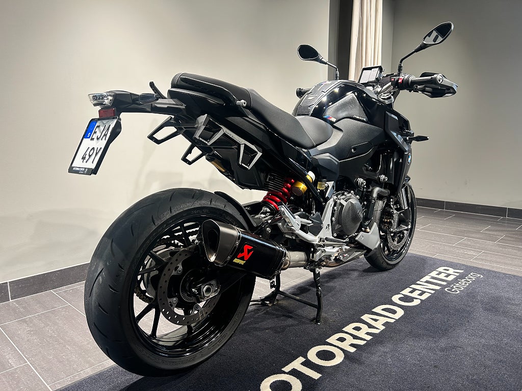 BMW F900R 3,45%/Akrapovic/Väskor/Samtliga paket
