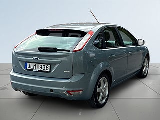 Ford Focus 5-dörrars Flexifuel Nybes/SoV-Däck/Värmare/Extraljus – bild 6