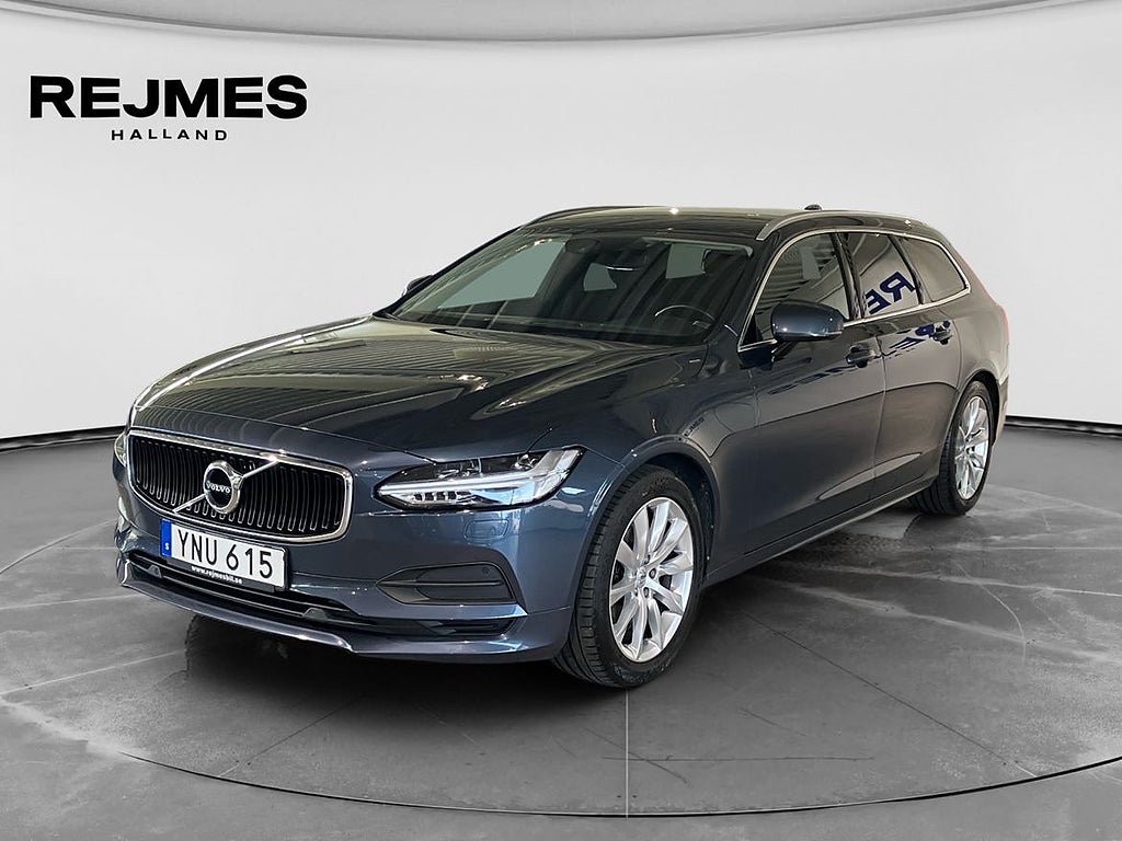 Volvo V90 T4 Momentum SE