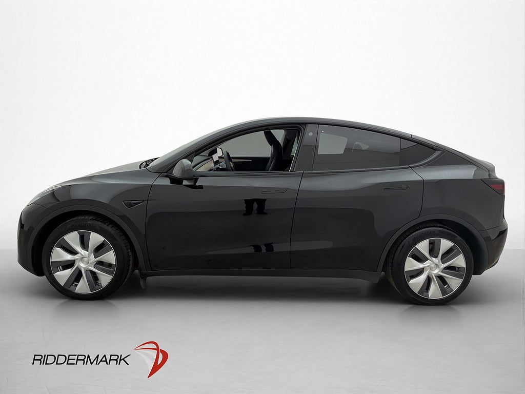 Tesla Model Y Longe Range 514hk AWD Dragkrok Autopilot MOMS