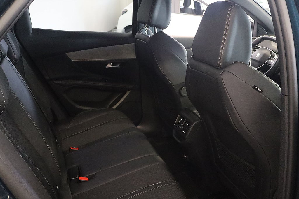 Bild på Peugeot 3008 GT 1.2 PT 130hk Aut - B-KAMERA, CARPLAY