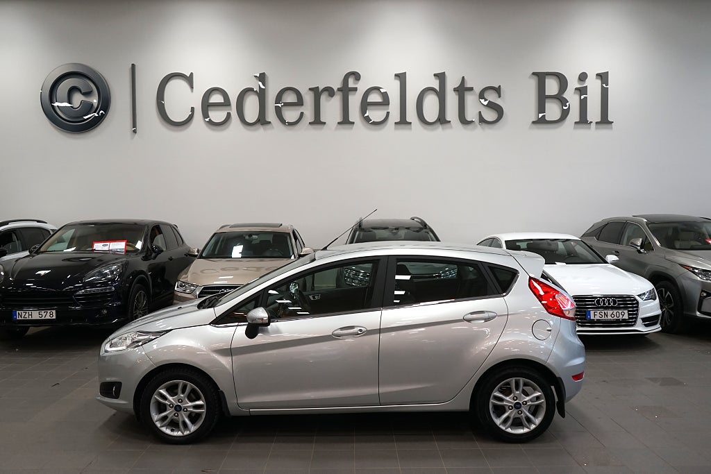 Ford Fiesta 1.0 EcoBoost Titanium Kamrem-bytt Nyserv V-hjul 3,45%