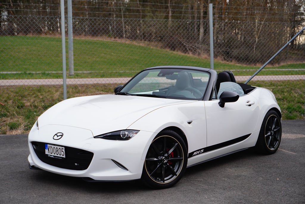 Mazda MX-5 2.0 160 HK BACKKAMERA EIBACH SPORTAVGAS NYSERVAD