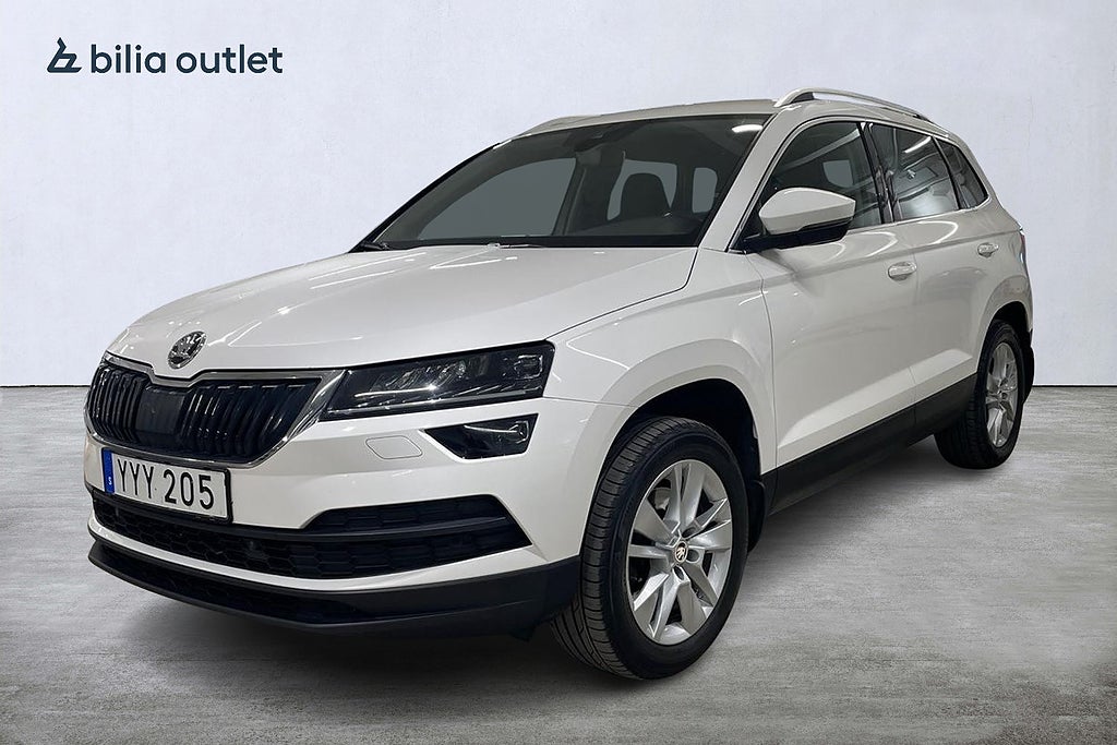 Skoda Karoq 2.0 TDI 4x4 Style Cockpit / Värmare / Drag /B-Kam /Navi