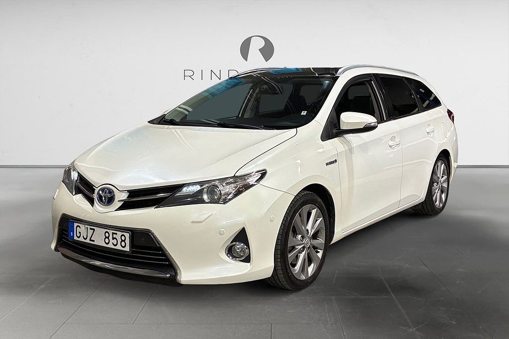 Toyota Auris Touring Sports Hybrid 136 HK AUT EXECUTIVE LÅGMIL DRAG