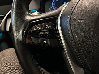 BMW 520 d xDrive Touring Drag/Kamera/MoK-värm/Rattvärme/Navi
