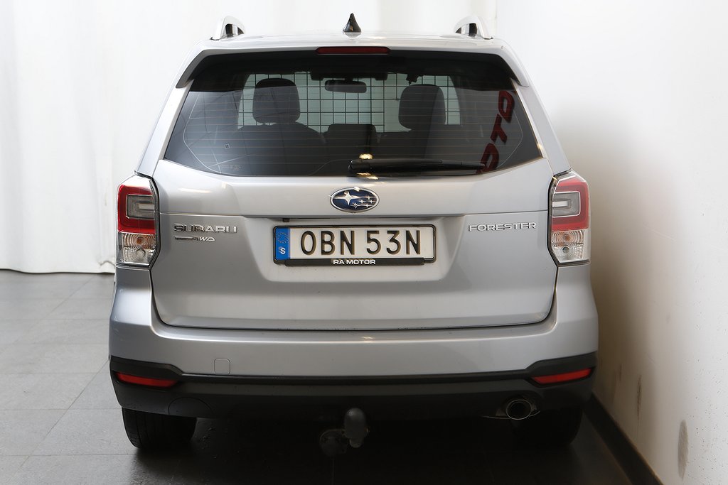 Subaru Forester 2,0i 150hk XL AWD Aut Motorv Dragkrok 2019