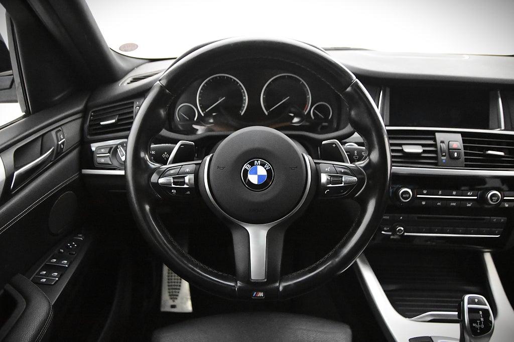 BMW X4 2017 - miniatyr 12
