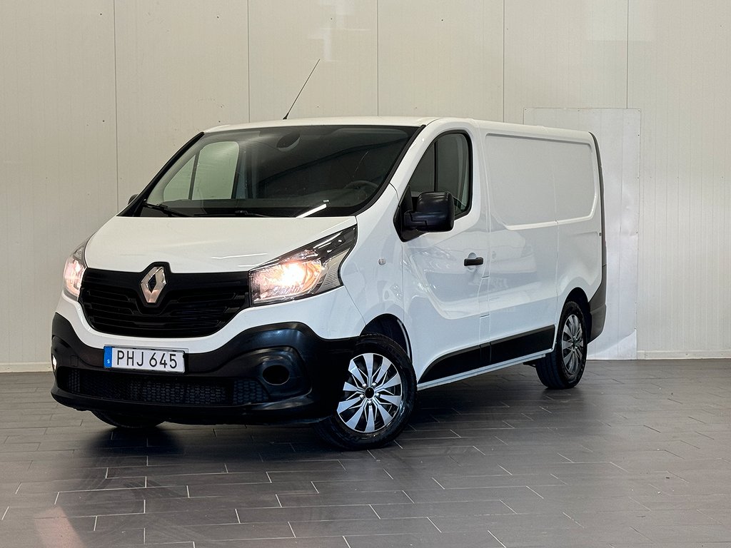 Renault trafic Skåpbil 2.7t 1.6 dCi Euro 6 - 3 sits ny servad