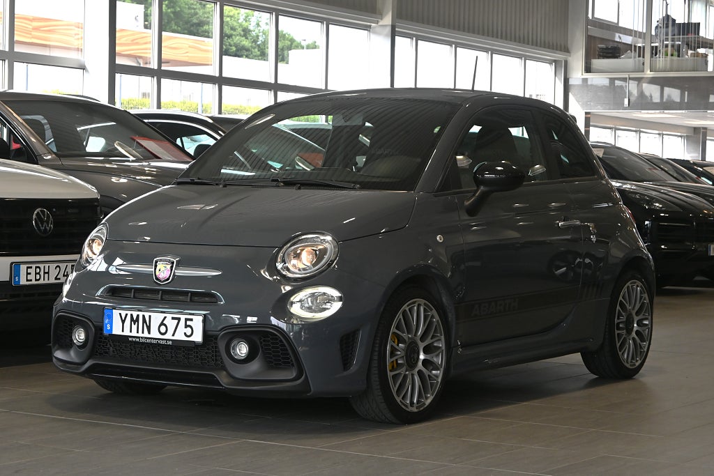 Abarth 595 2017