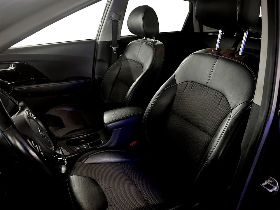 Bild på Kia Niro Advance Plus PHEV 1.6 141hk Aut B-KAMERA NAVI RATTVÄRME