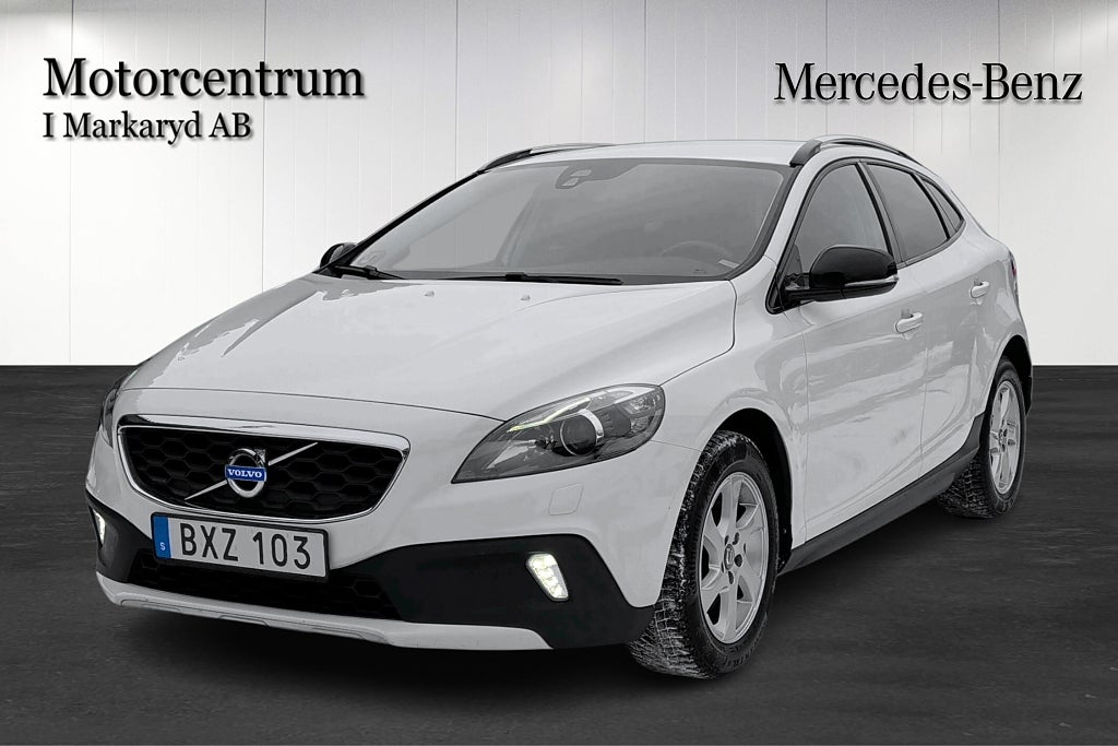 Volvo V40 Cross Country D2 Momentum Drag