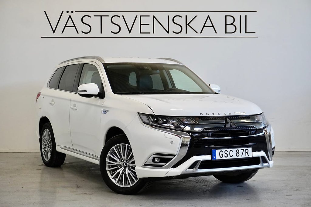 Mitsubishi Outlander PHEV CVT Comfort Drag/Värmare/V-hjul