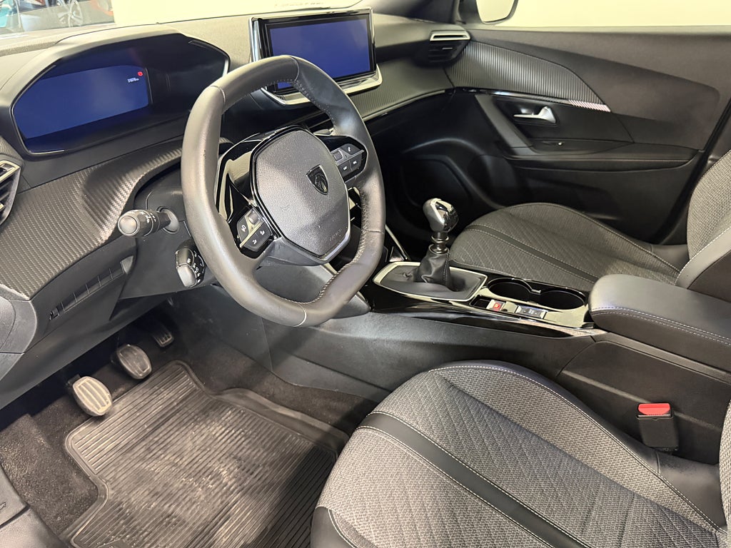 Peugeot 2008 1.2 PureTech 130 Allure Euro 6 SoV Hjul thumbnail