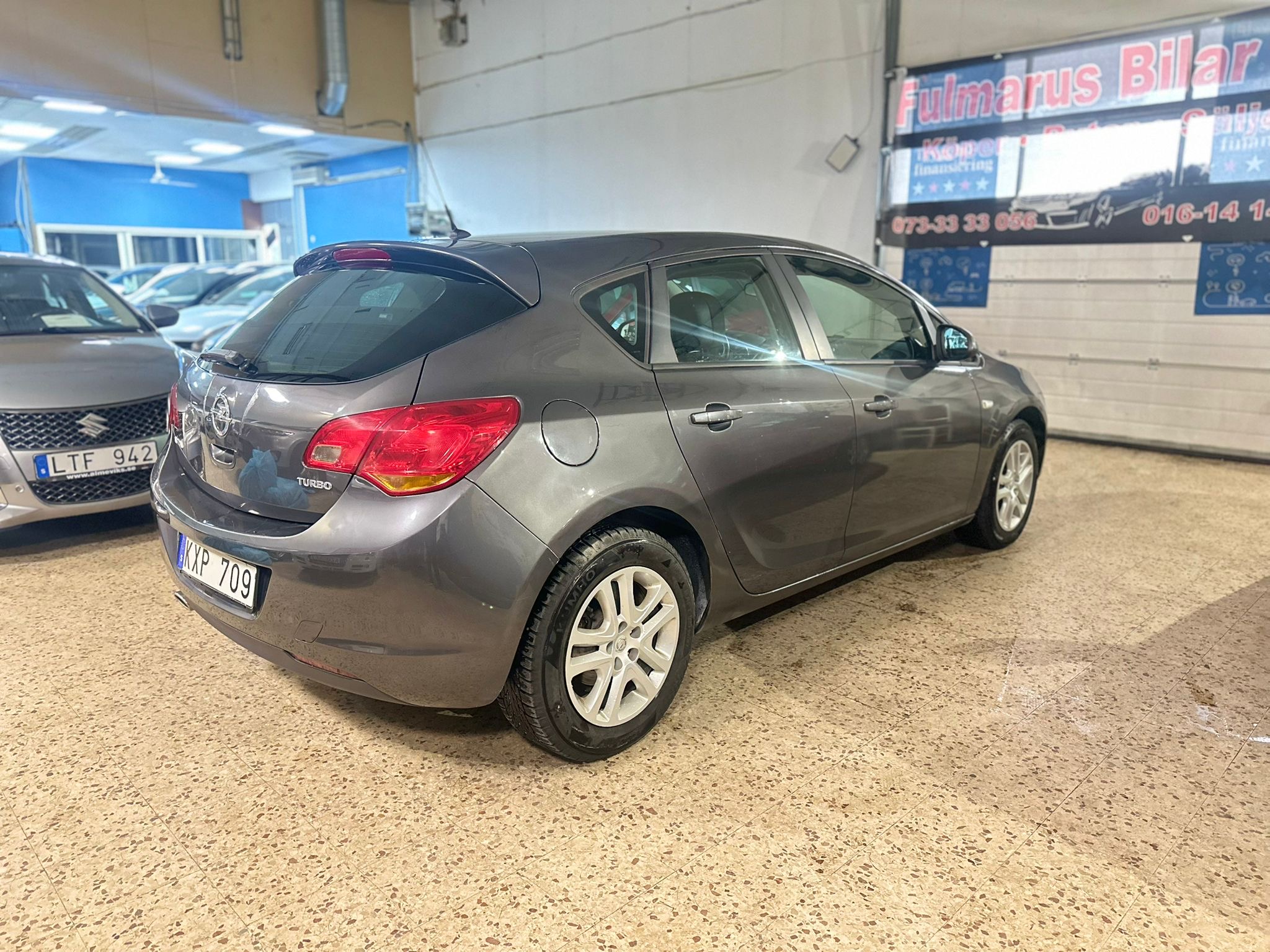 Opel Astra 2010, bild 5/39