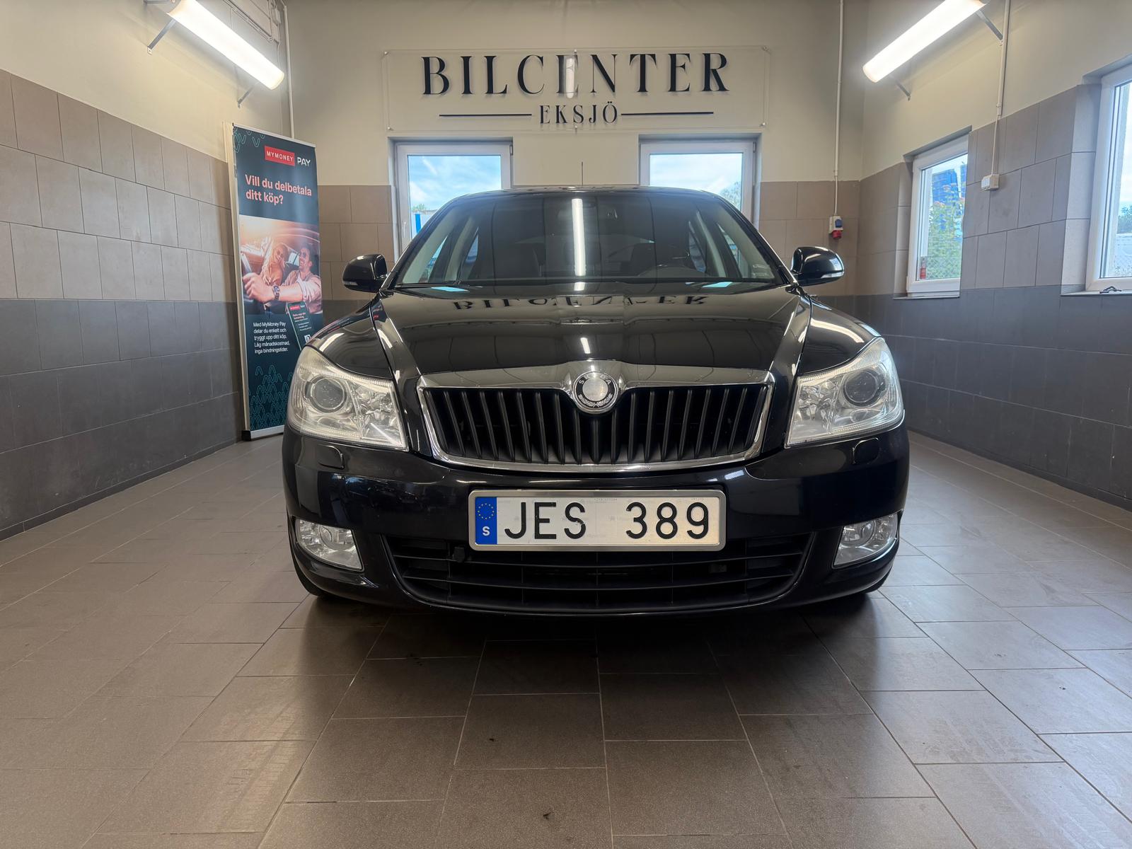 Skoda Octavia 1.8 TSI Elegance Euro 5 2009, bild 3/10