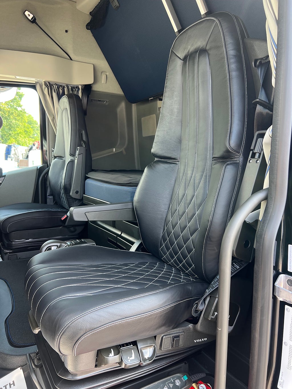 Volvo FH13 500 Aero 4x2 Dragbil, Retarder
