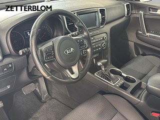 SUV Kia Sportage 8 av 16