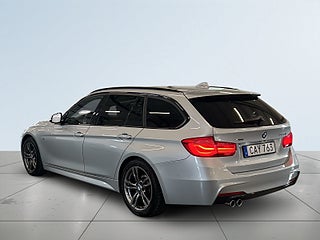 BMW 330i xDrive M Sport S&V-hjul/Hud/Pano/Skinn/H/K/A.d helljus