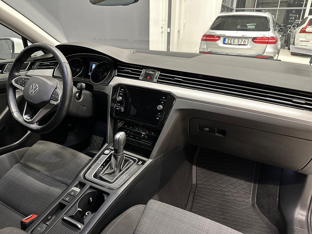 Volkswagen Passat Sportscombi 2.0 TDI , Business /Adaptiv Farthållare