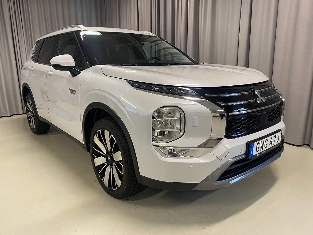 Mitsubishi Outlander Intense PHEV 4WD 306hk