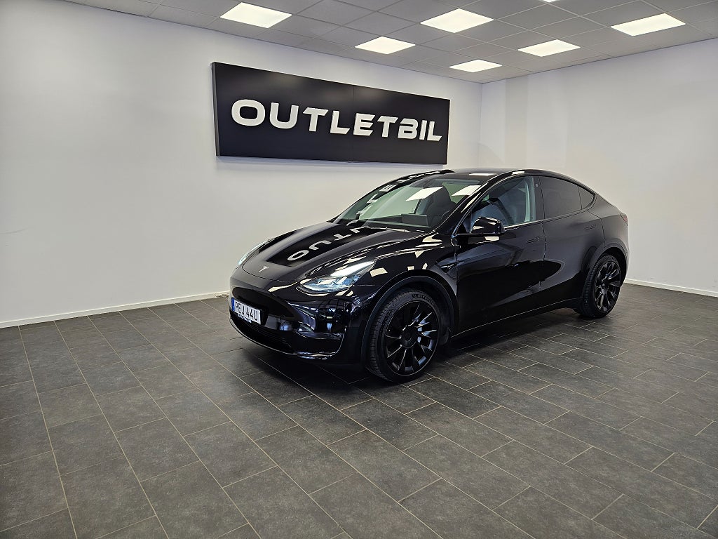 Tesla Model Y Long Range 514hk AWD Panorama Läder RESERVERAD