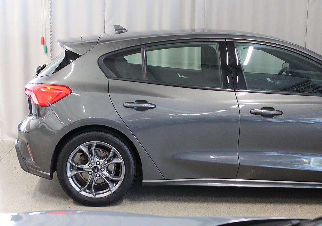 Ford Focus 1.0 EcoBoost ST-Line, S&V-hjul, 3,99% Ränta