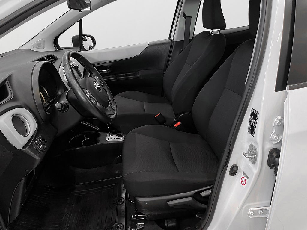 Toyota Yaris 2013 - miniatyr 10
