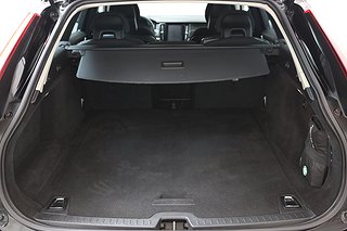 Kombi Volvo V90 18 av 19