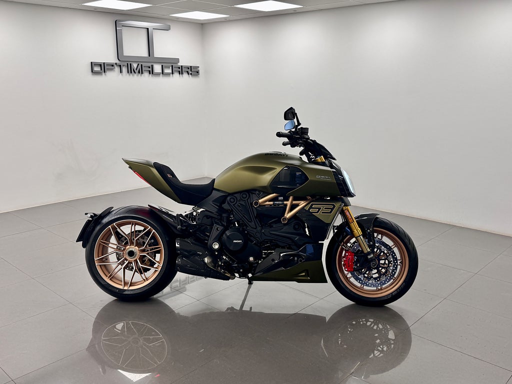 Ducati Diavel 1260 Lamborghini Limited 1/630 2021 - miniatyr 4