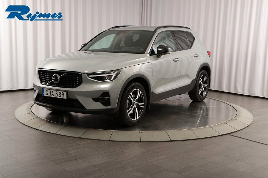 Volvo XC40 B3 FWD Bensin Plus Dark