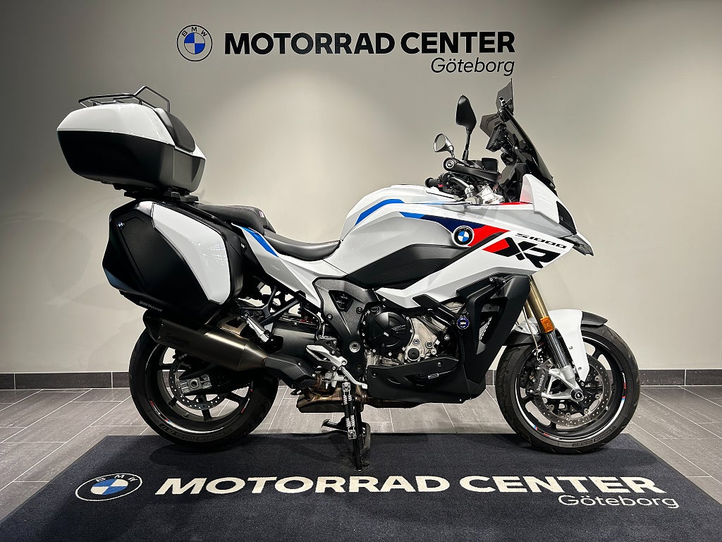 BMW S1000XR /Kamera/3 väskor/Serviceavtal/Kraschbågar