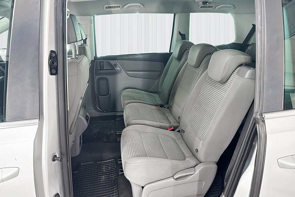 Seat Alhambra 2014