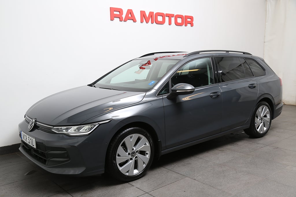 Volkswagen Golf 1,5 eTSI 150hk Sportscombi Aut Kamera Leasbar 2026