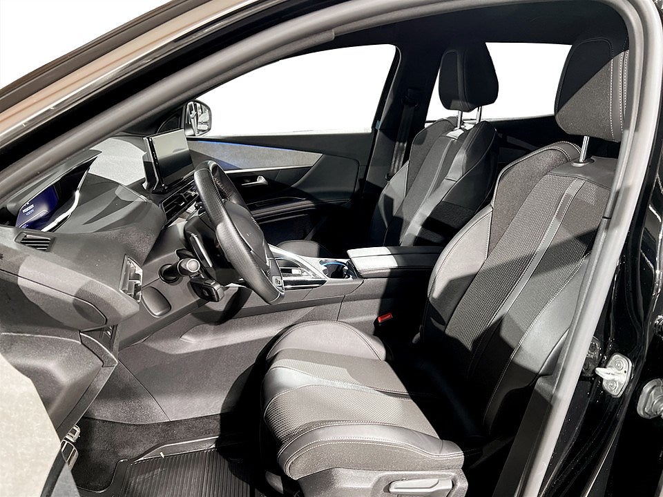 Bild på Peugeot 3008 GT 1.2 PT 130hk Aut - NAV,B-KAMERA,P-SENSORER