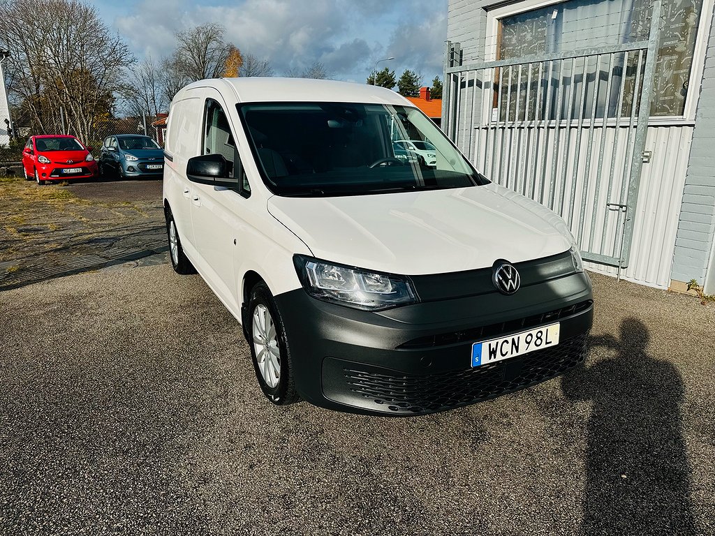 Volkswagen Caddy 2.0 TDI SKÅP / DRAG / VÄRMARE / LEASEBAR