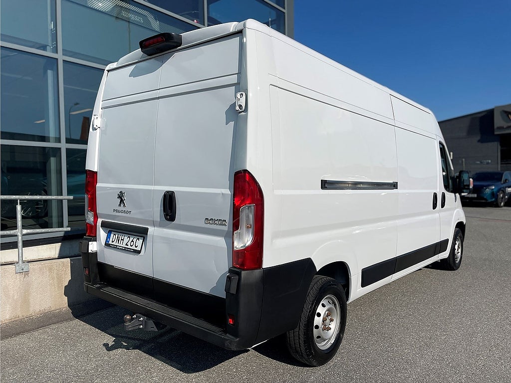 Bild på Peugeot Boxer PRO+ 2.2 BHDi 140hk L3H2 - DRAG,LÅGA MIL, B-KAMERA