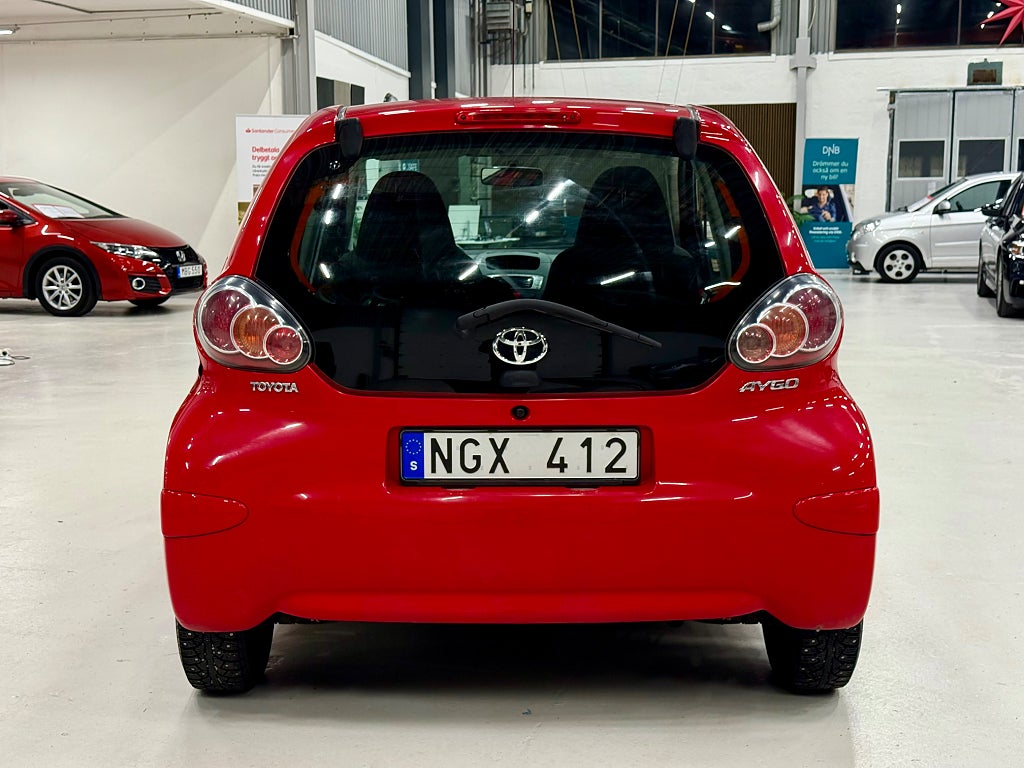 Toyota Aygo 5-dörrar 1.0 VVT-i 11700 Mil/ Värmare  - miniatyr 5