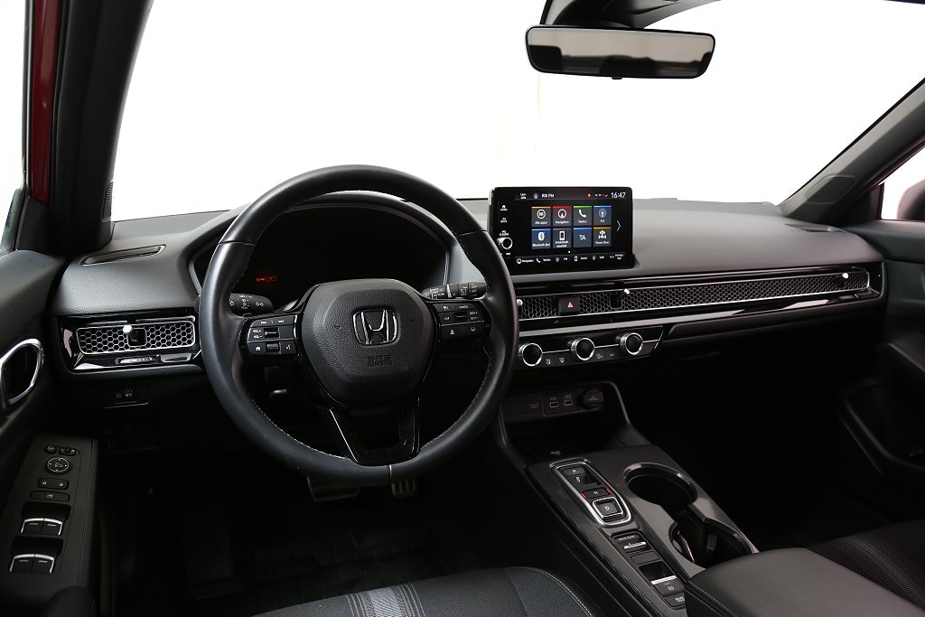 Honda Civic e:HEV e-CVT Sport 184hk Navi Serviceavtal Dragkrok 2023