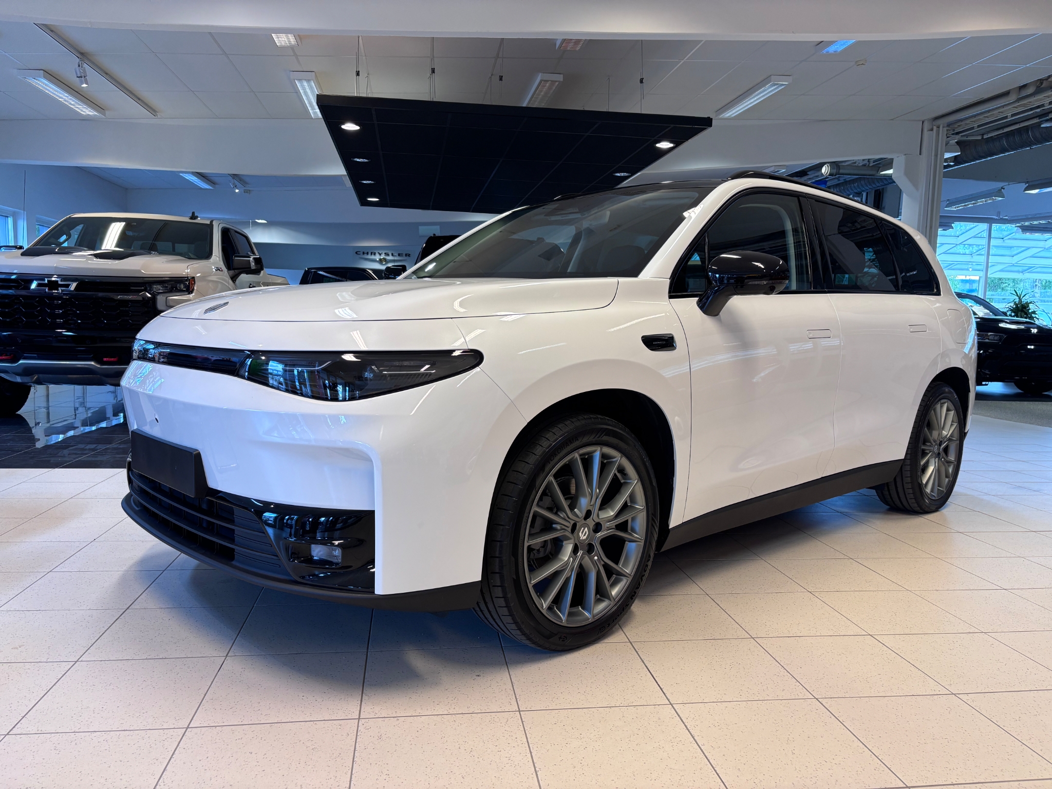 Leapmotor C10