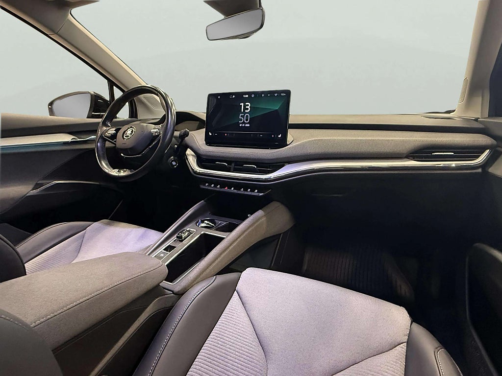 Skoda Enyaq iV iV80, Plus 204HK S&V hjul, Nybytt framruta, 3,95% Ränta - miniatyr 14