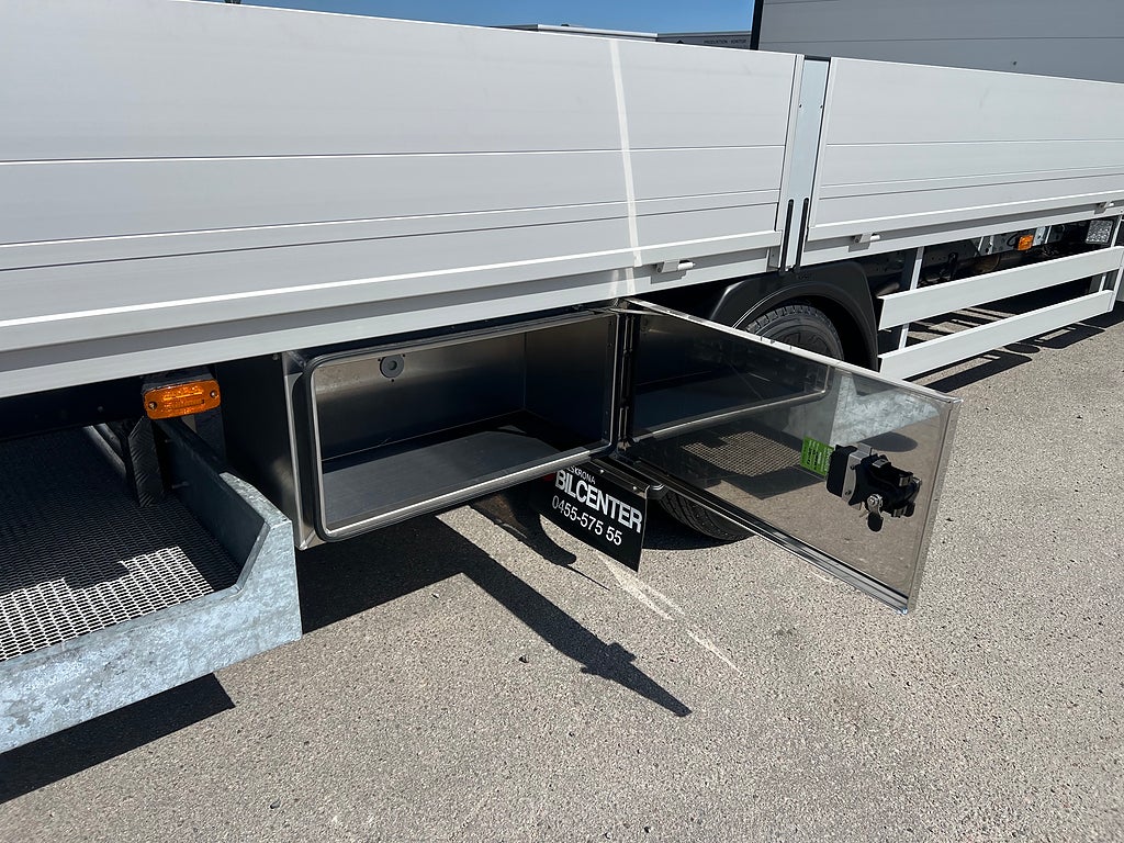 Iveco Daily 72C18 A8 Kranbil Palfinger Kran Fullutrustad