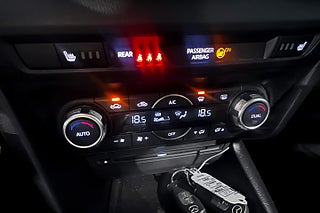 Halvkombi Mazda 3 11 av 13