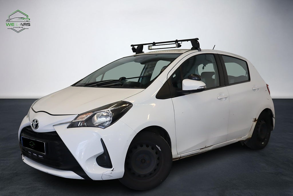 Toyota Yaris 5-dörrar 1.5 VVT Automat Extra Ljus Kamera Värmare  