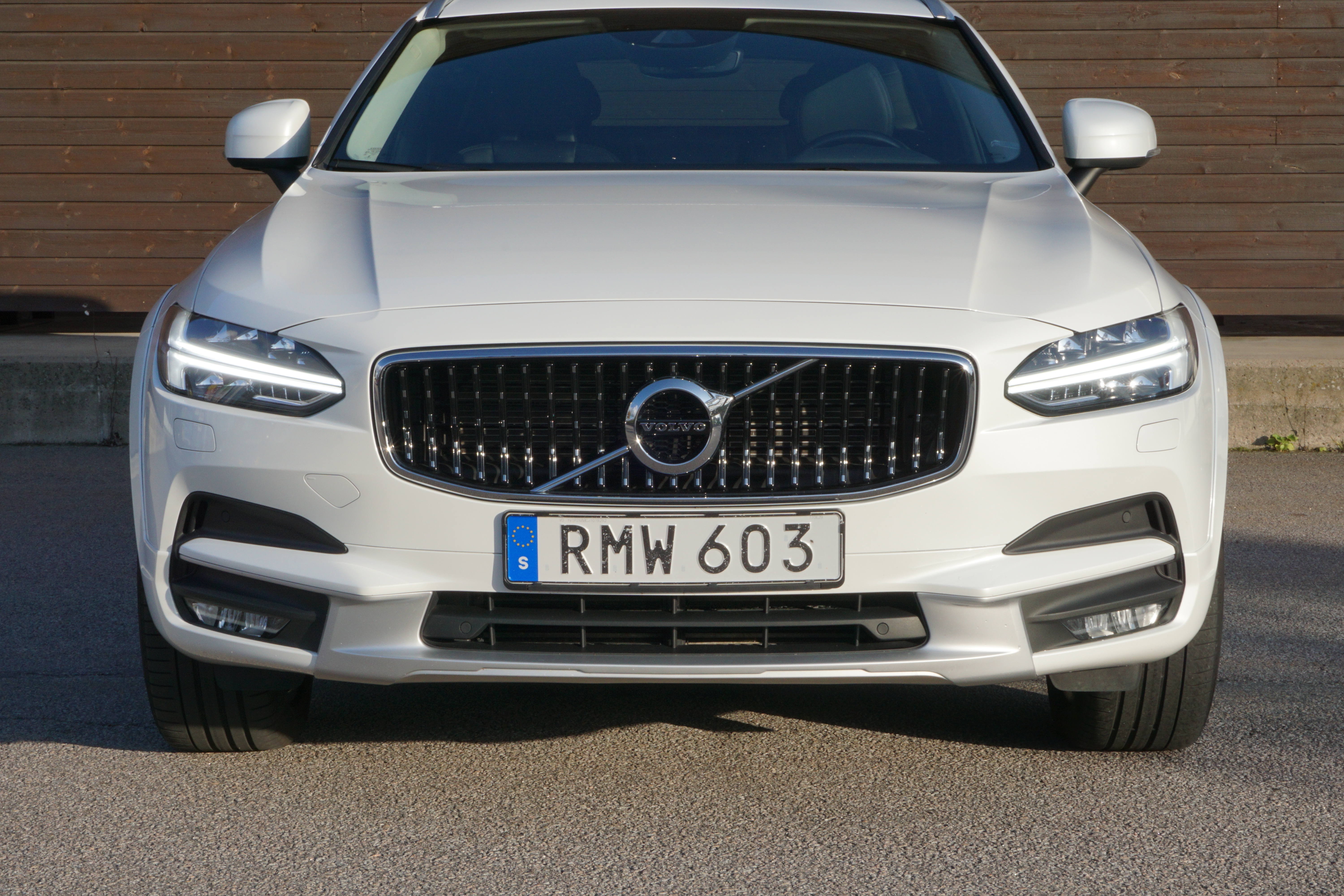 Volvo V90 Cross Country 2018, bild 4/44